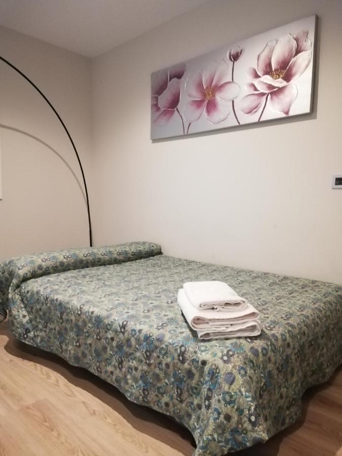 Apartamento Servet, Parking Gratuito, A 5 Minutos De Sevilla Bormujos Exterior foto